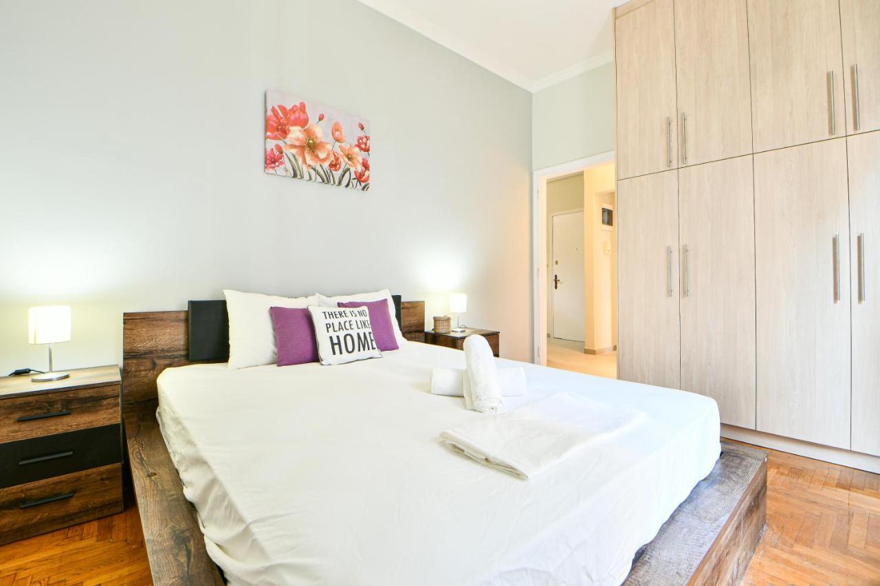 Fresh & Renovated Apartment Next To Metro Station Athen Exterior foto