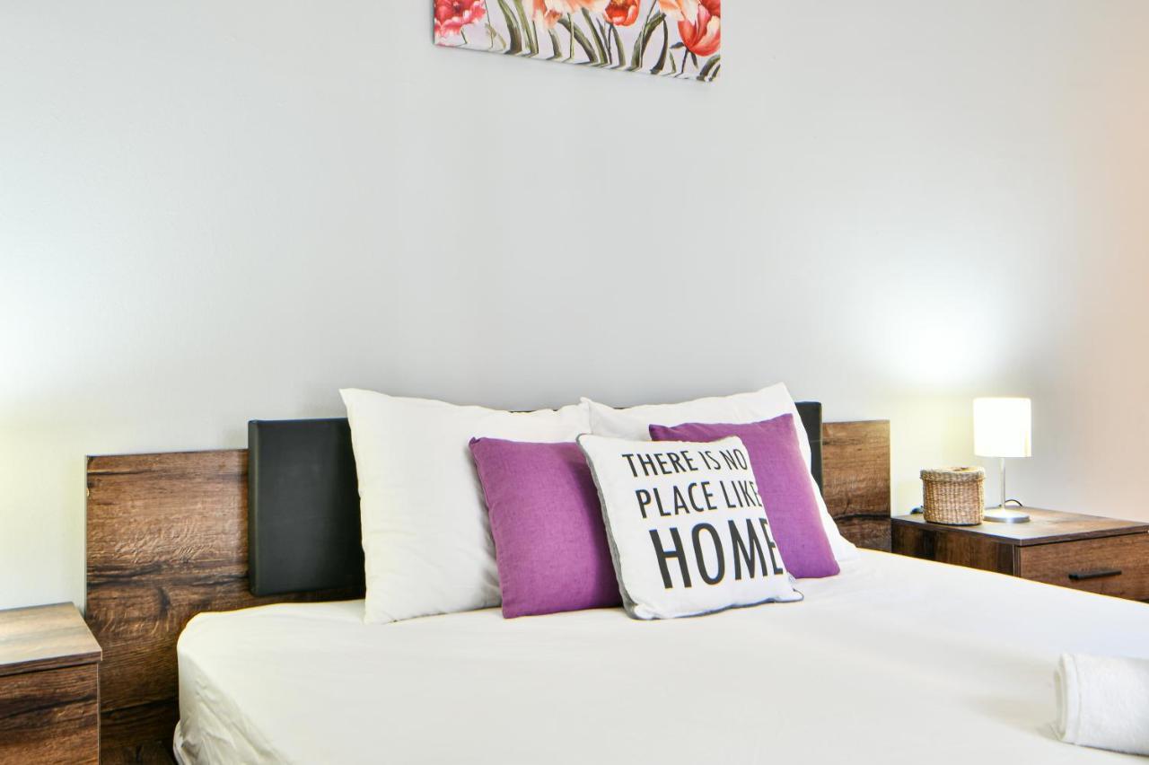 Fresh & Renovated Apartment Next To Metro Station Athen Exterior foto